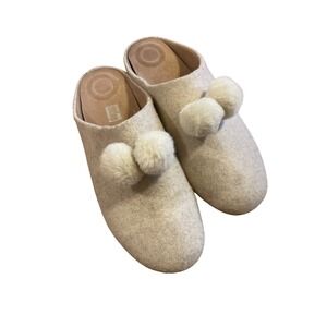 FitFlop Chrissie Pom Pom Slippers Cream Size 10 EU 42 Wool Felt House Shoes